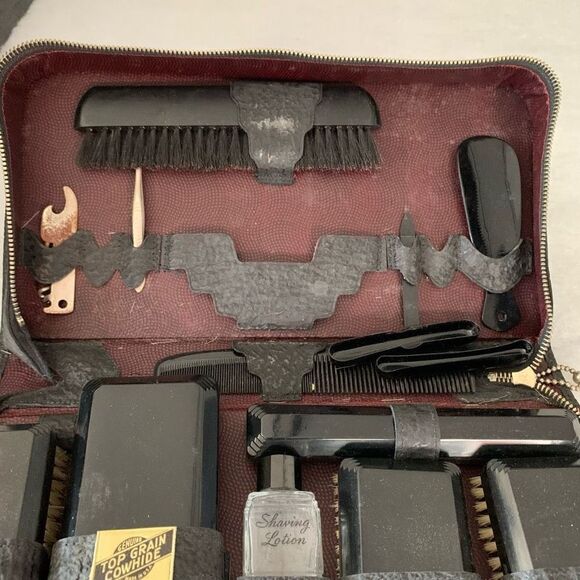 Vintage Genuine Top Grain Leather Men’s Grooming Kit Made in USA - Picture 3 of 12